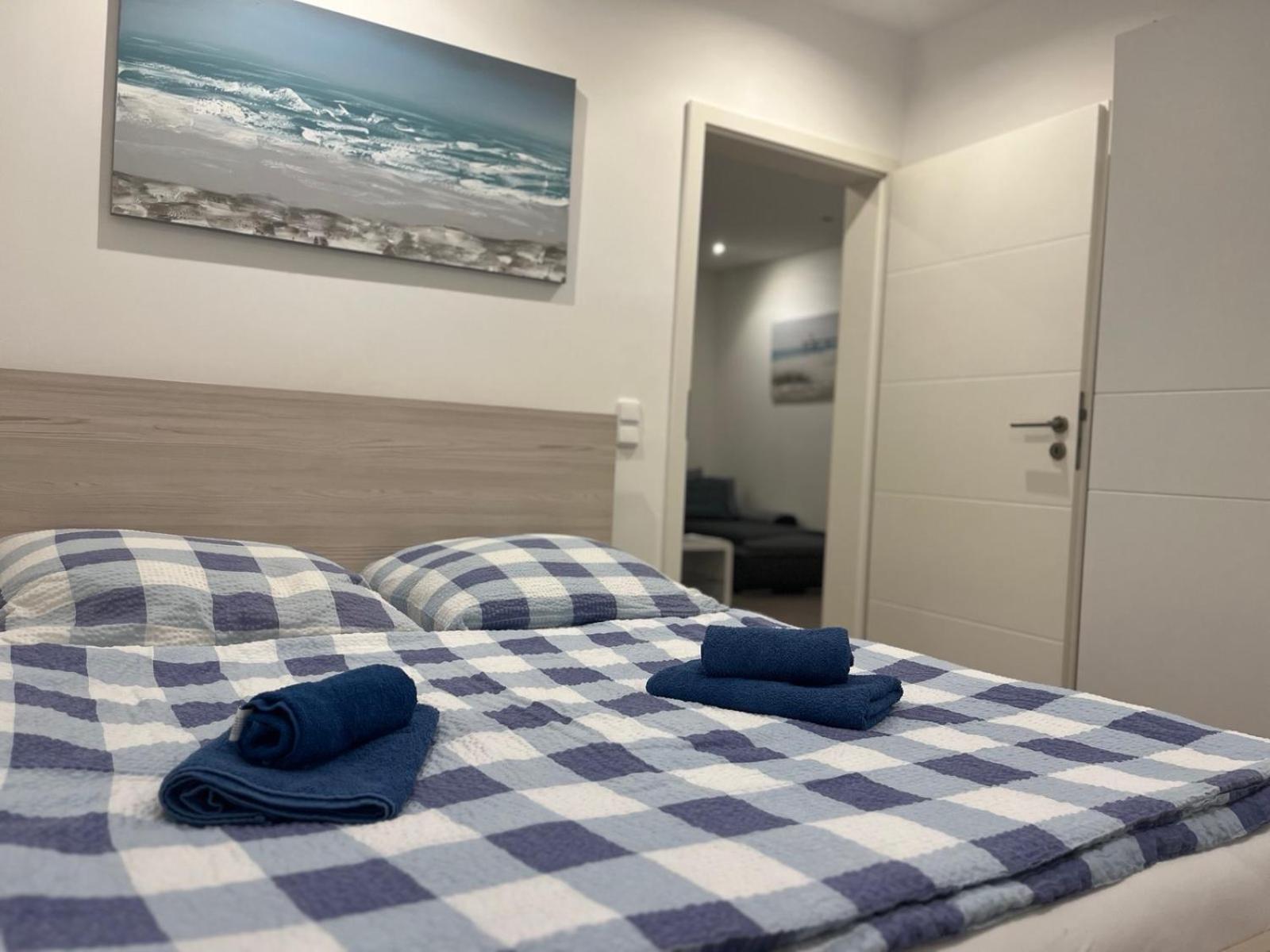 Sinisa Apartman Vir Exterior photo